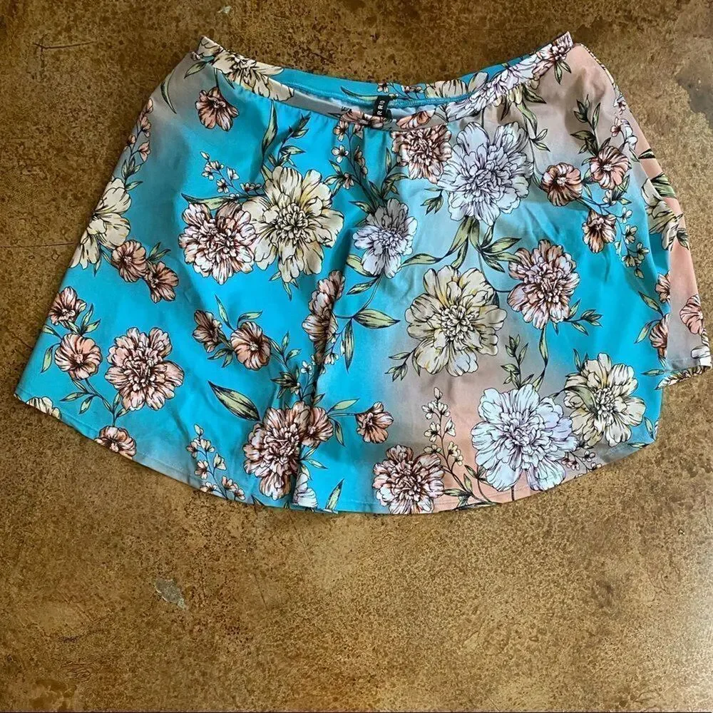 TORRID‎ PEACH FLORAL HIGH WAIST SKATER SWIM SKIRT
